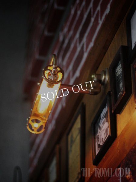 インダストリアル工業系ピクチャーライト｜配管スチームパンク壁掛け照明