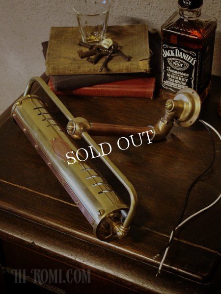 インダストリアル工業系ピクチャーライト｜配管スチームパンク壁掛け照明