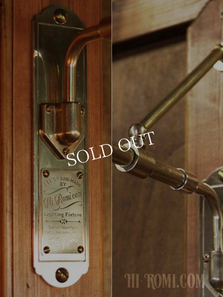 インダストリアル壁掛け照明ウォールランプ｜工業系真鍮×木トラスアームブラケットライト