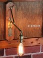画像6: 工業系照明インダストリアル壁掛け照明｜真鍮×木トラスアームブラケット｜Hi-Romi.com 完全オリジナル照明ライト (6)