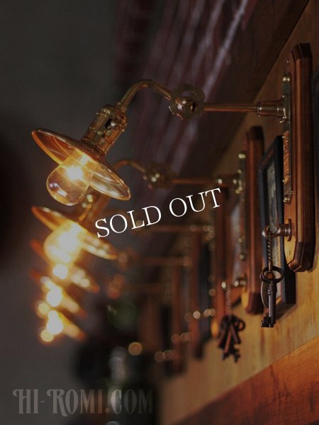 工業系壁掛け照明インダストリアルシェード＆フック付ブラケットライト｜真鍮・木ウォールランプ