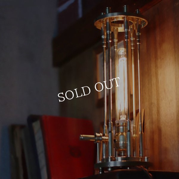 画像3: インダストリアルテーブルライト弾丸ケージ薬莢｜工業系真鍮アンティーク卓上照明 (3)