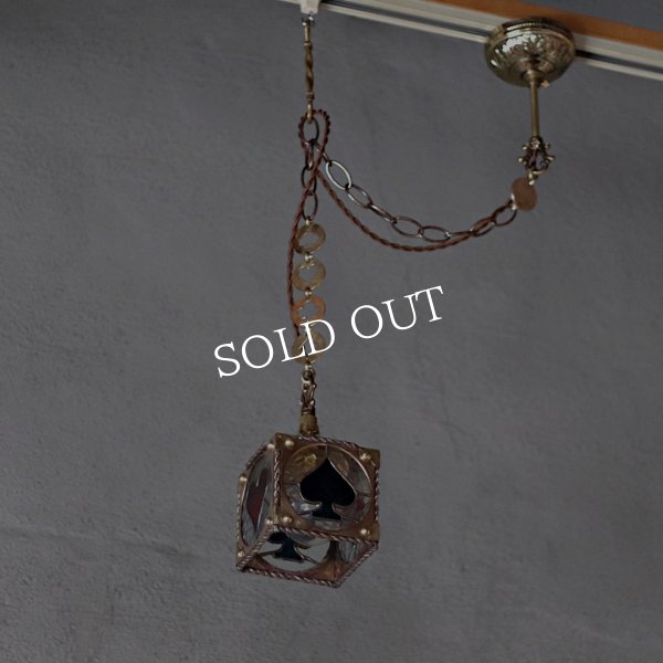 ステンドグラストランプ柄ペンダントライト