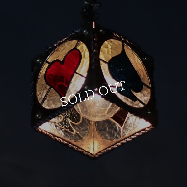 ステンドグラストランプ柄ペンダントライト