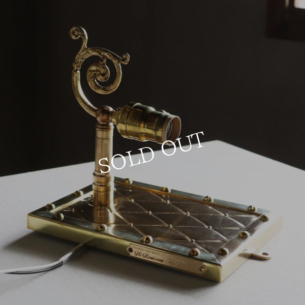 アートデザインランプ・ブラケットライト壁掛け照明｜アンティーク&スチームパンクアーガイル柄メタルワーク