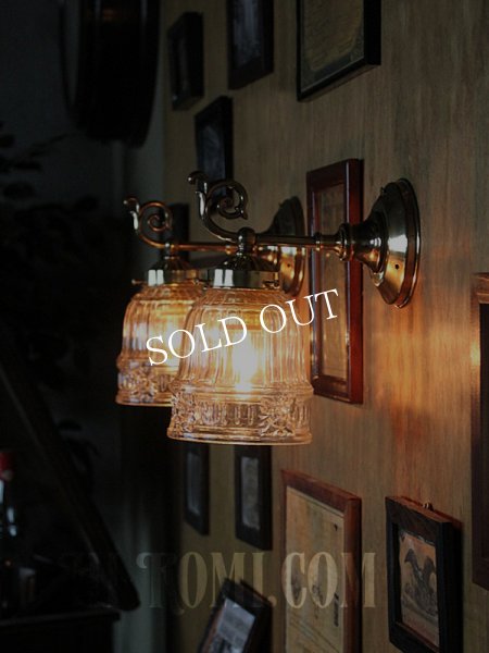 画像4: クリアガラスシェード付真鍮製コロニアルブラケット/アンティークヴィクトリアン照明 (4)