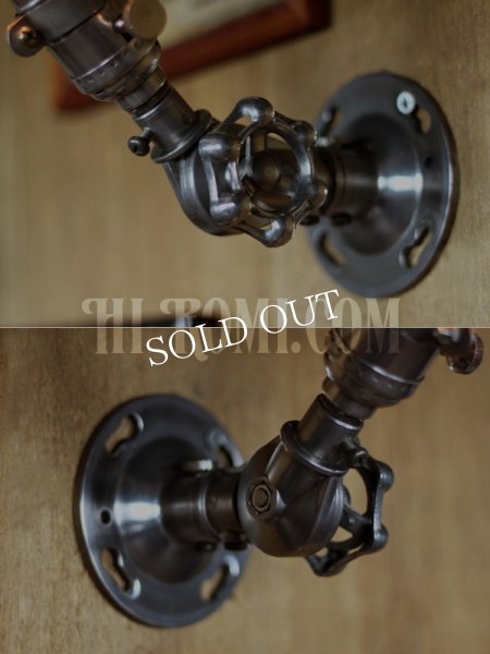 USAヴィンテージバルブ角度調整&ワイヤーケージ付工業系ブラケット/アンティーク工業系インダストリアル壁面照明ランプ