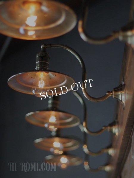 画像10: ヴィンテージ工業系平シェード角度調整付き真鍮ブラケット (10)