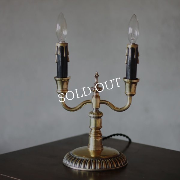 アンティークテーブルライト｜双頭２灯キャンドルランプ卓上照明
