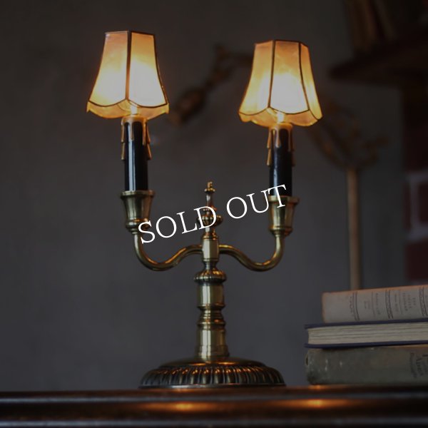 アンティークテーブルライト｜双頭２灯キャンドルランプ卓上照明