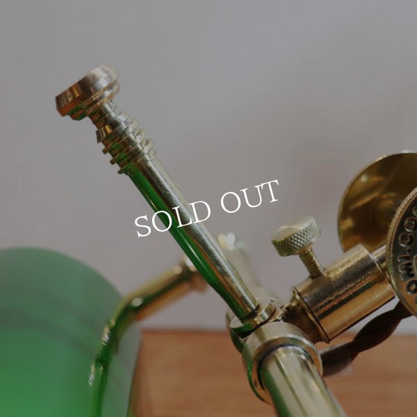 真鍮製ダブルシザーアームランプグリーンシェードブラケットライト｜インダストリアル二重蛇腹式壁掛け照明ウォールランプ