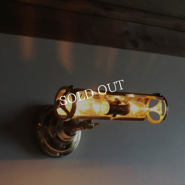 【電気工事による壁面直付け】ピクチャーライト｜インダストリアル工業系壁掛け照明