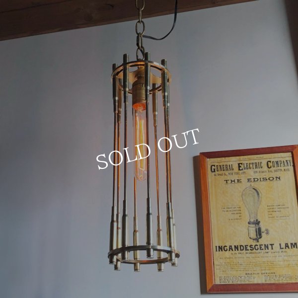 画像8: インダストリアルバレットケージペンダントライト｜USAヴィンテージ・弾丸薬莢&ケージ付き吊下げ照明・工業系ライト (8)