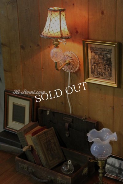 画像5: ヴィンテージ幾何学模様ガラス製ブラケットライト｜鍵付壁掛照明 (5)