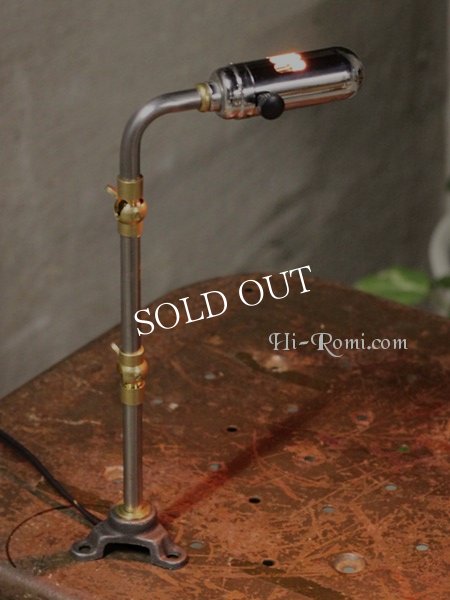 画像2: ヴィンテージＧＥ社製ミニソケットの角度調整付き工業系ミシンライトインダストリアルブラケットライト/｜ンティーク壁掛けランプ (2)