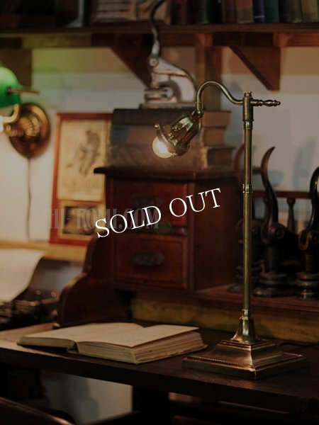 アンティーク真鍮製卓上照明｜工業系インダストリアルテーブルライト