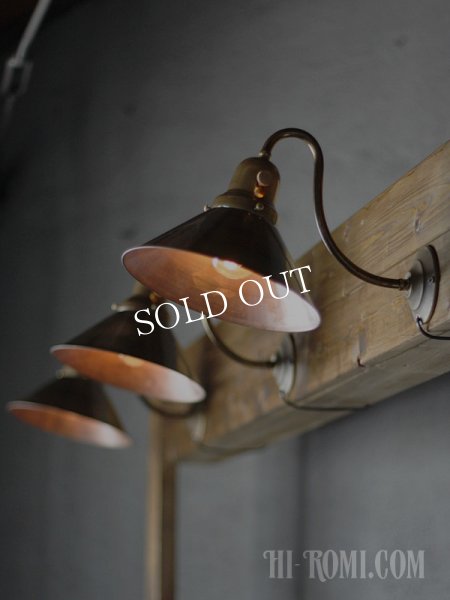 ヴィンテージ工業系大型シェード＆ベル型ホルダー付ブラケットライト｜アンティーク壁掛け照明