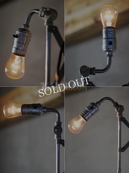 USAヴィンテージシザーアームウォールランプ工業系蛇腹壁掛け照明｜インダストリアルLEVITONソケットライト