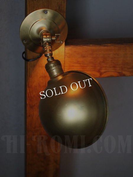 USA工業系真鍮シェード角度調整付ブラケットライト(1)/ブラスウォールランプヴィンテージ壁掛け照明