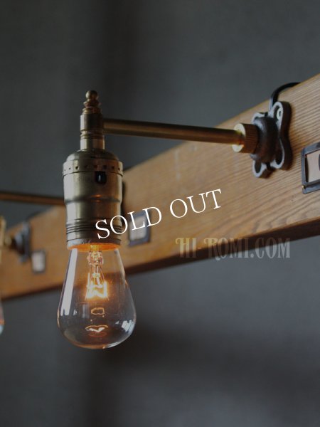 USAヴィンテージLEVITON社製真鍮ソケット付ミニブラケットライトA｜アンティーク壁掛け照明