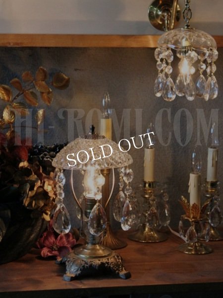 アンティークテーブルランプ｜カットガラス&プリズムガラスのヴィクトリアンライト卓上照明