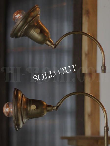 アンティークテーブルランプ｜インダストリアル真鍮ライト卓上照明