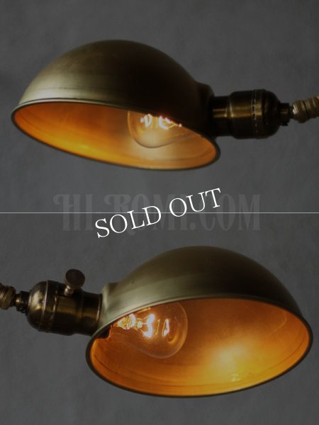 画像15: 工業系真鍮テーブルライト｜ラウンドシェード&角度調整卓上照明 (15)