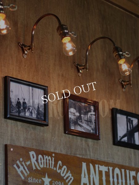 工業系ホブネイル鍵付き湾曲アーム真鍮ブラケットライトA/インダストリアルウォールランプ/壁掛け照明