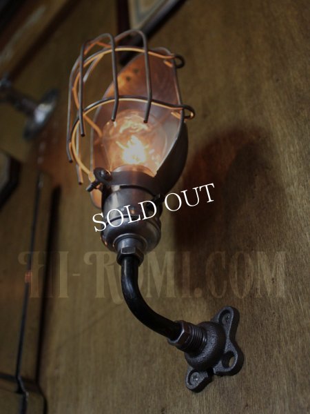 画像4: 工業系ワイヤーケージミニブラケットA/インダストリアルトラブルライトウォールランプ/壁掛け照明 (4)