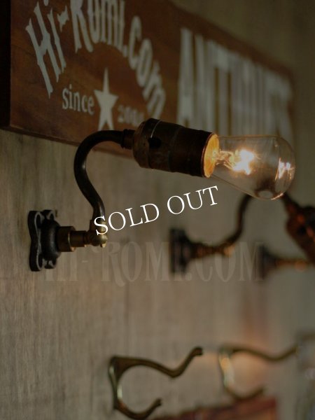 USAヴィンテージLEVITON社製プッシュソケット&ミニ角度調整付きブラケット/アンティーク工業系照明壁掛ランプ