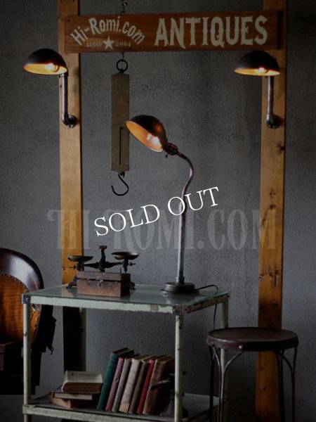 USAヴィンテージ工業系ラウンドシェード&ファットボーイソケット付きブラケットA/スチームパンクインダストリアルアンティーク照明壁掛ランプ