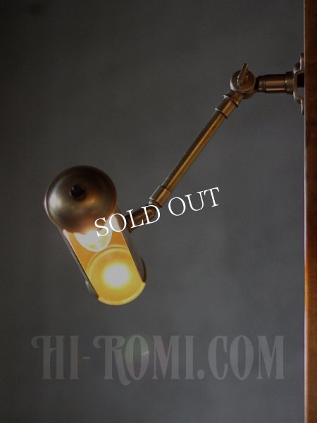 USAヴィンテージ真鍮製２点角度調整付きピクチャーライト/インダストリアル壁掛け照明ブラケット工業系アンティークライト