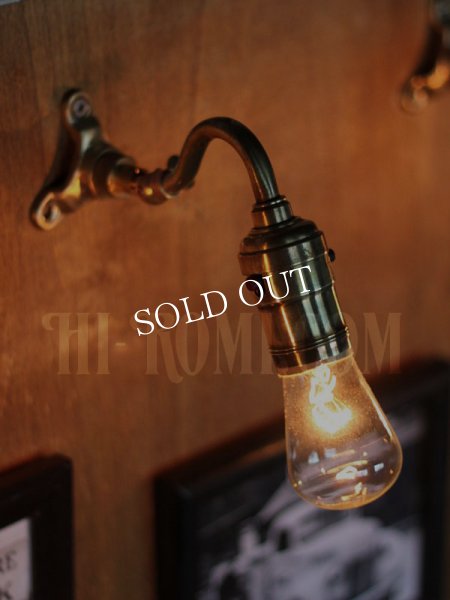 USAヴィンテージ真鍮製ARROW社製プッシュ式スキニーソケット&ミニ角度調整付きブラケット/アンティーク工業系照明壁掛ランプ