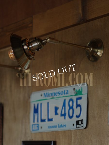 USAヴィンテージミニシェード＆角度調整付き真鍮製ブラケット/アンティーク工業系照明壁掛ランプ