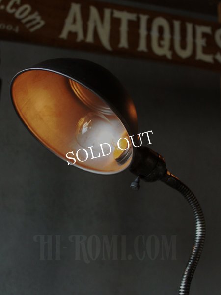 画像9: インダストリアル 卓上照明｜シェード付グースネックテーブルライト (9)