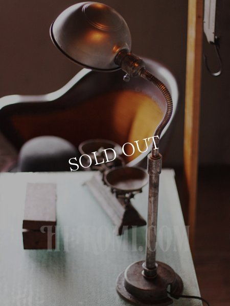 画像8: インダストリアル 卓上照明｜シェード付グースネックテーブルライト (8)