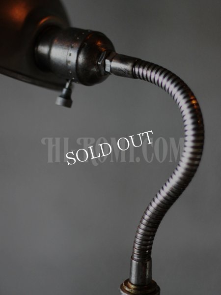 画像13: インダストリアル 卓上照明｜シェード付グースネックテーブルライト (13)