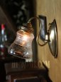 画像3: ヴィンテージコロニアル葡萄柄ガラスシェードのブラケットランプ/ヴィクトリアン壁照明 (3)