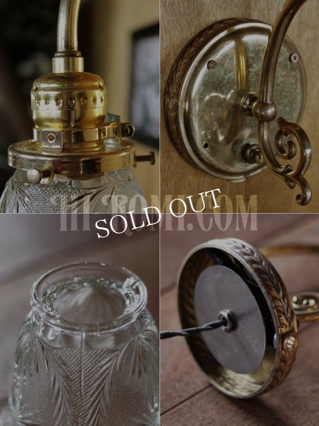 画像5: ヴィンテージコロニアルクリアガラス草花柄カットシェードブラケットランプ/ヴィクトリアン壁照明 (5)