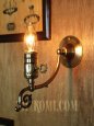 画像1: LEVITON社鍵スイッチ付ソケット真鍮製フォーリッジスクロールブラケットA/アメリカンコロニアルヴィクトリアンランプ壁掛照明ウォールライト  (1)