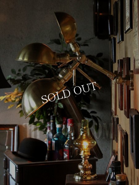 フランクリンスイッチ社製ファットボーイソケット&角度調整付きラウンドシェード工業系真鍮ブラケットランプA/インダストリアルスチームパンクウォールランプ壁面照明