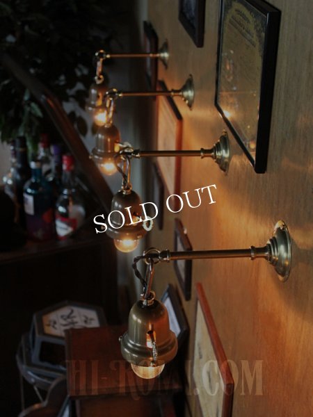 鍵型スイッチ＆チェーン付ベル型シェードホルダー真鍮ブラケットライトA｜ヴィクトリアンウォールランプ壁掛け照明