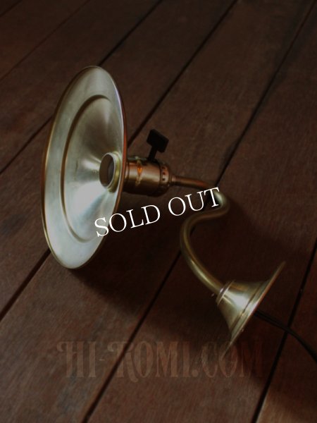 画像13: LEVITON社製パドルスイッチソケット&平型シェード真鍮製ブラケットA/工業系壁面照明ウォールランプライト (13)