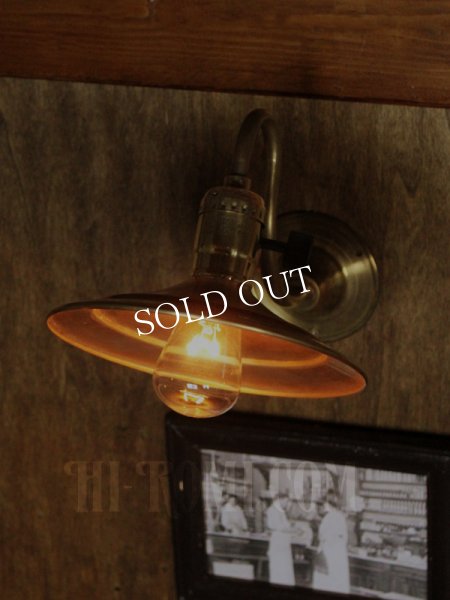 画像7: LEVITON社製パドルスイッチソケット&平型シェード真鍮製ブラケットA/工業系壁面照明ウォールランプライト (7)