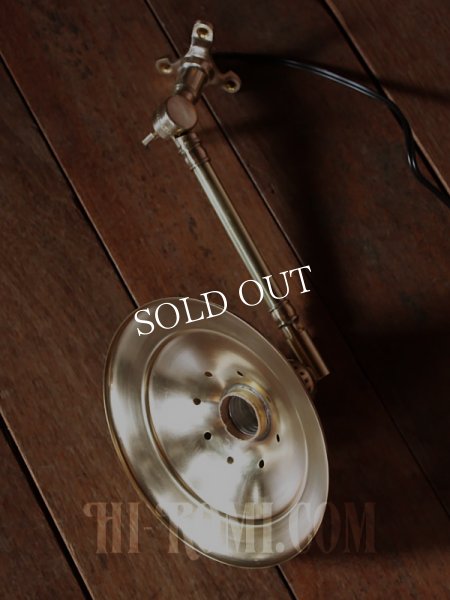 画像10: USAヴィンテージ工業系角度調整付き平型シェード真鍮ブラケットA/インダストリアル照明壁掛けランプ (10)