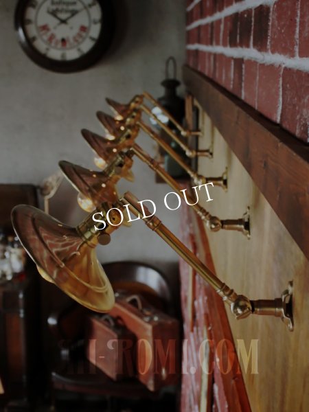 画像15: USAヴィンテージ工業系角度調整付き平型シェード真鍮ブラケットA/インダストリアル照明壁掛けランプ (15)