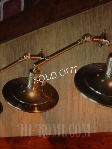 画像2: USAヴィンテージ工業系角度調整付き平型シェード真鍮ブラケットA/インダストリアル照明壁掛けランプ (2)