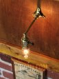 画像8: USAヴィンテージLEVITON社製ターン式ソケット付工業系真鍮ミニブラケットランプA/インダストリアル照明壁掛けライト  (8)
