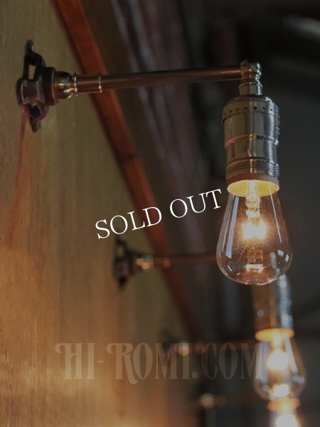 USAヴィンテージLEVITON社アルミ製ターン式ソケット付工業系ミニブラケットランプ/インダストリアル照明壁掛けライト 