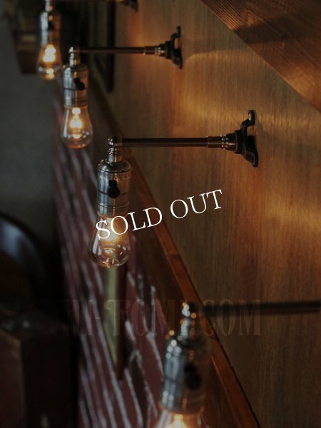 USAヴィンテージLEVITON社アルミ製ターン式ソケット付工業系ミニブラケットランプ/インダストリアル照明壁掛けライト 